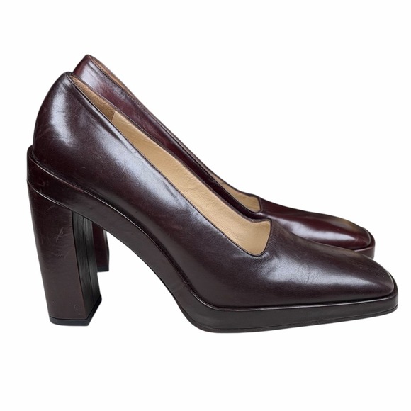 Gucci Shoes - GUCCI‎ Women's Size 9 B Brown Leather Square Closed Toe High Block Hell Pumps